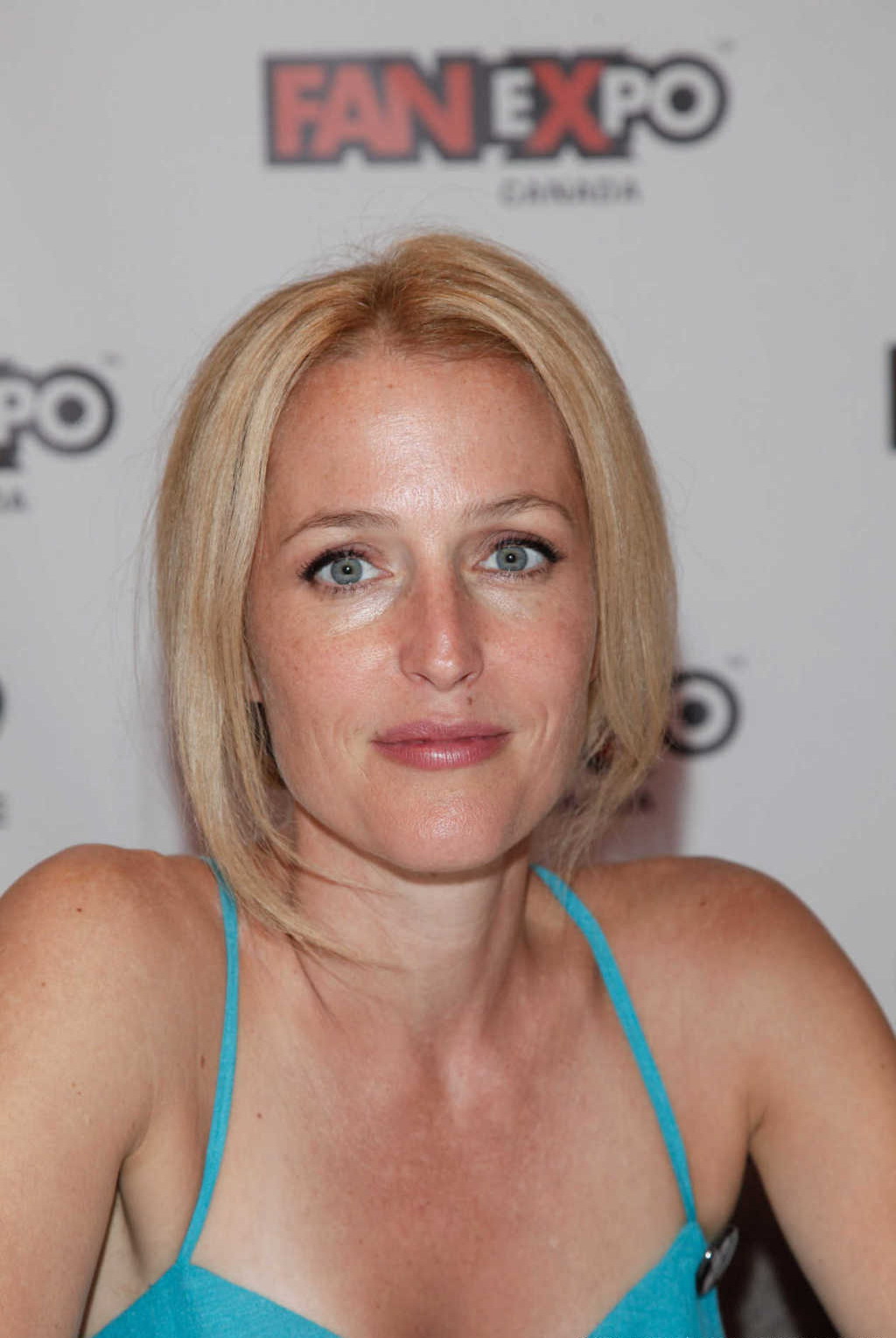 Gillian Anderson 287